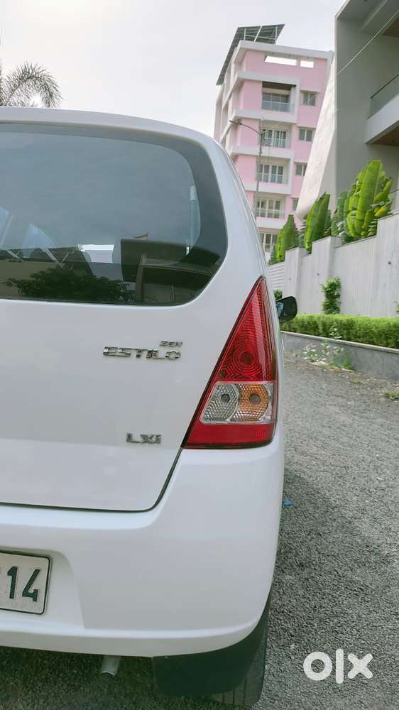 Maruti Suzuki Zen Estilo Lxi Bs Iv, 2010, Petrol