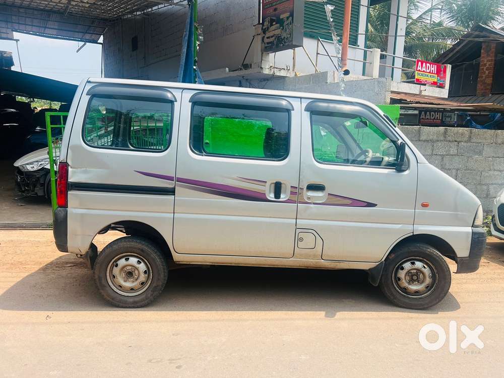 Maruti Suzuki Eeco Smiles 2015