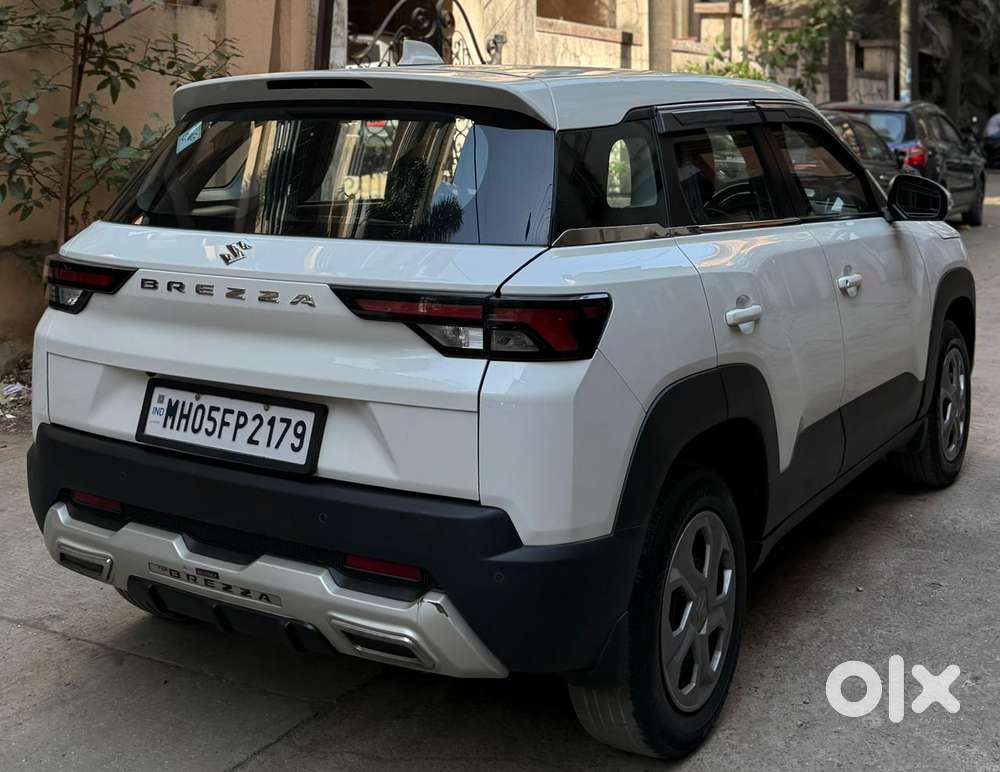 Maruti Suzuki Brezza 1.5 Lxi Cng, 2024, Cng & Hybrids