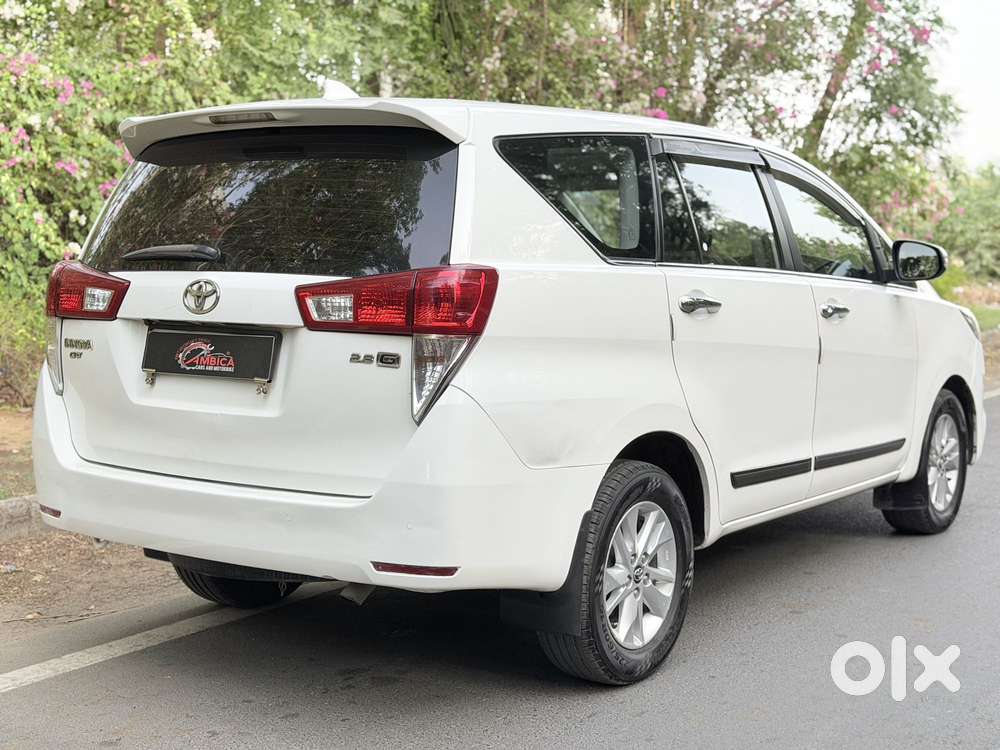 Toyota Innova Crysta 2.8 Gx At 8s, 2020, Diesel