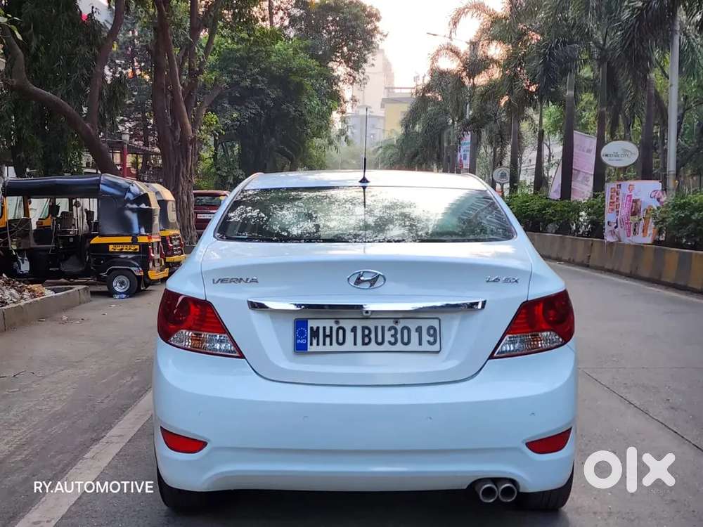 *hyundai Verna Fluidic 1.6 Sx Vvt Auto Car