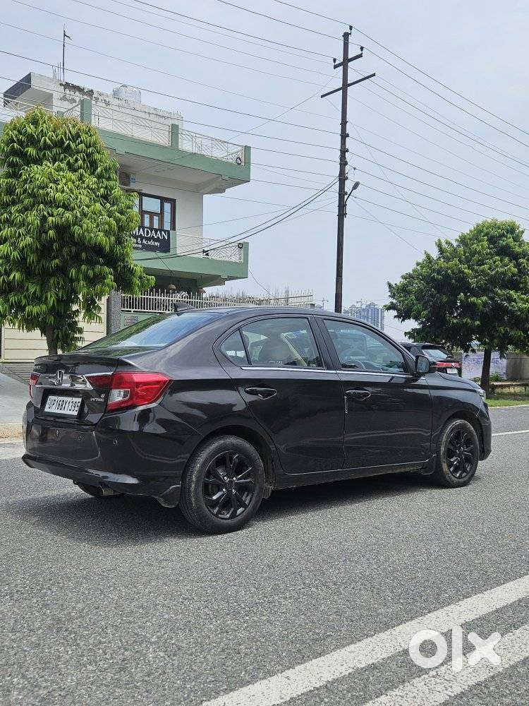Honda Amaze 2nd Gen Vx, 2018, Petrol