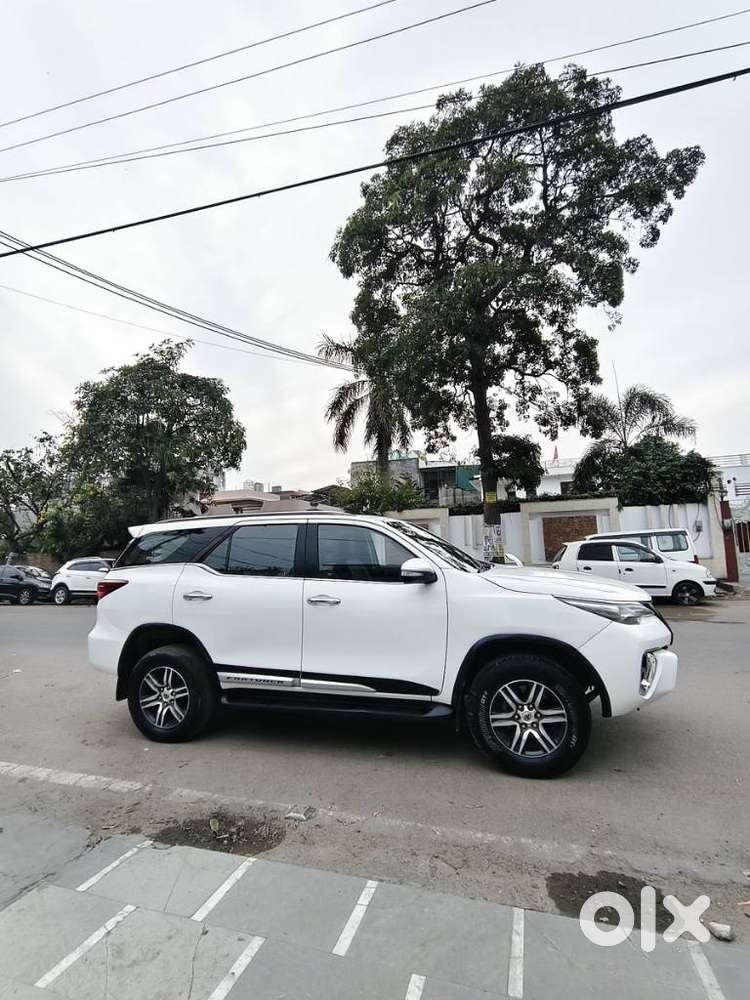 Toyota Fortuner 2.8 2wd Mt, 2017, Diesel