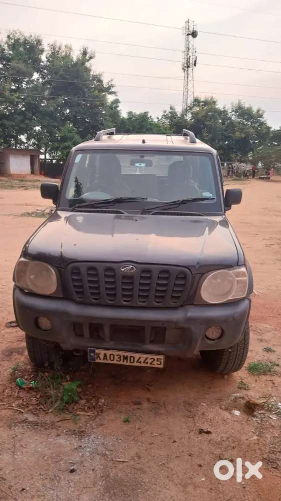 Mahindra Scorpio Classic 2004