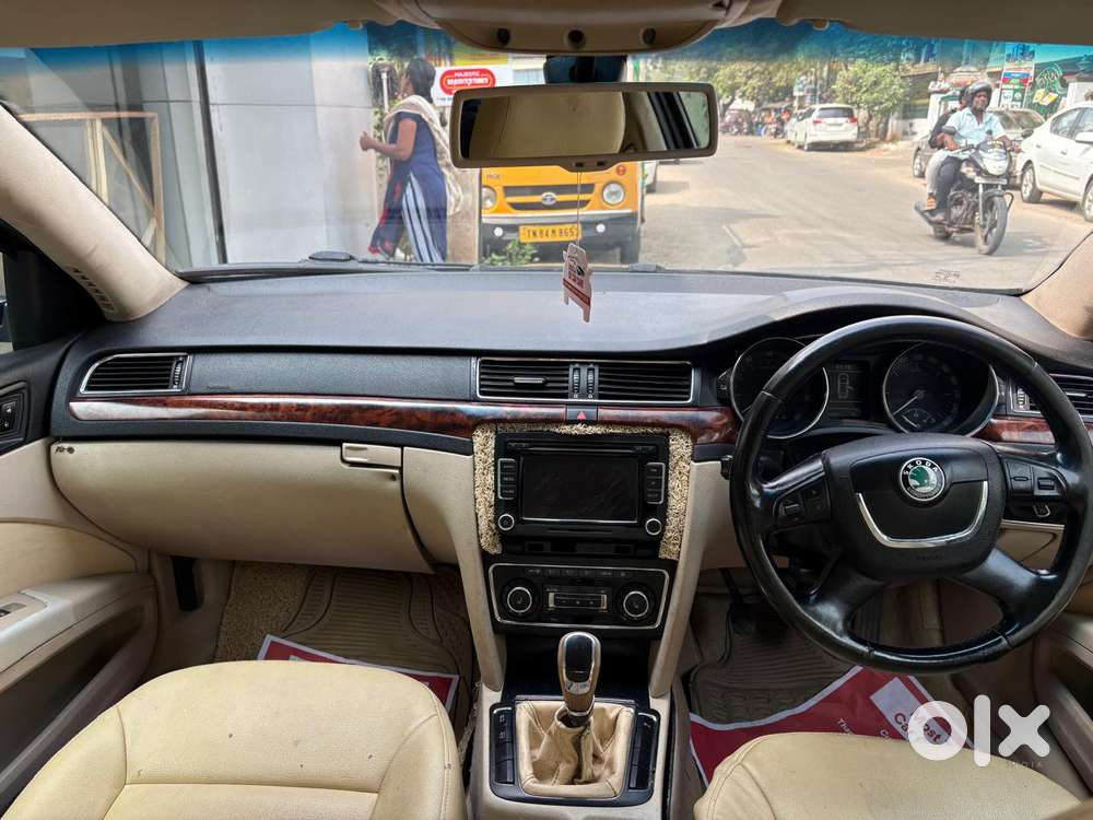 Skoda Superb 2008-2013 Ambition 2.0 Tdi Cr At, 2011, Petrol