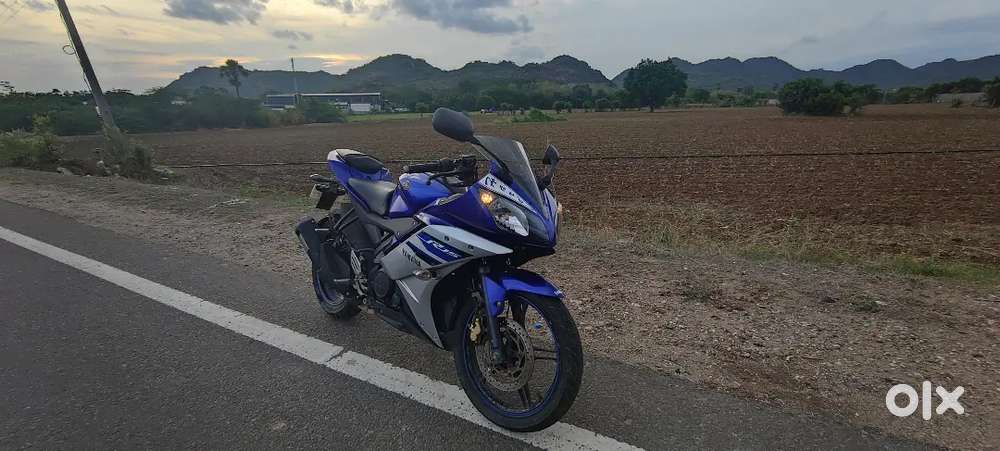 Yamaha R15 2017 Petrol