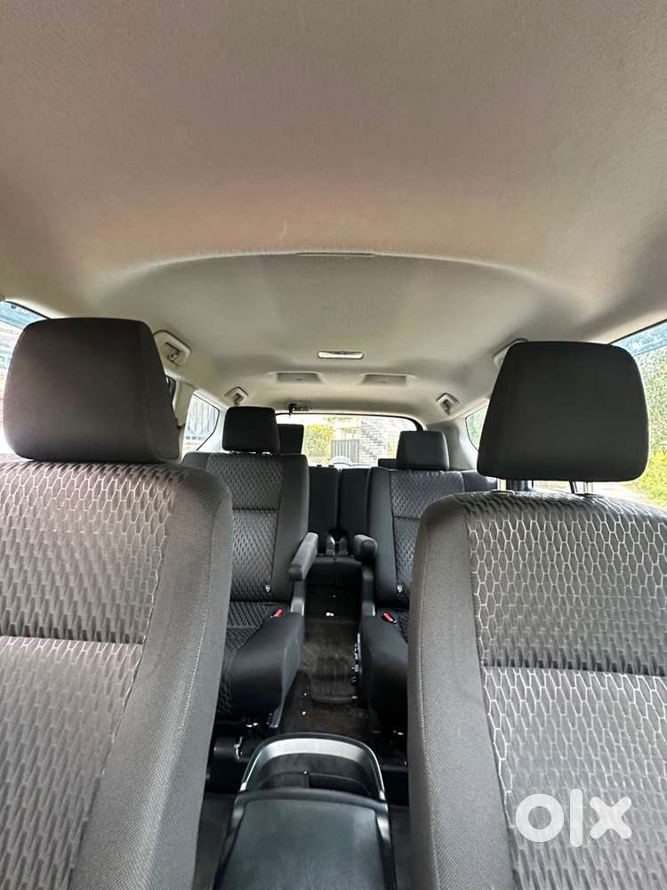 Toyota Innova Crysta 2018 2.8 G Automatic