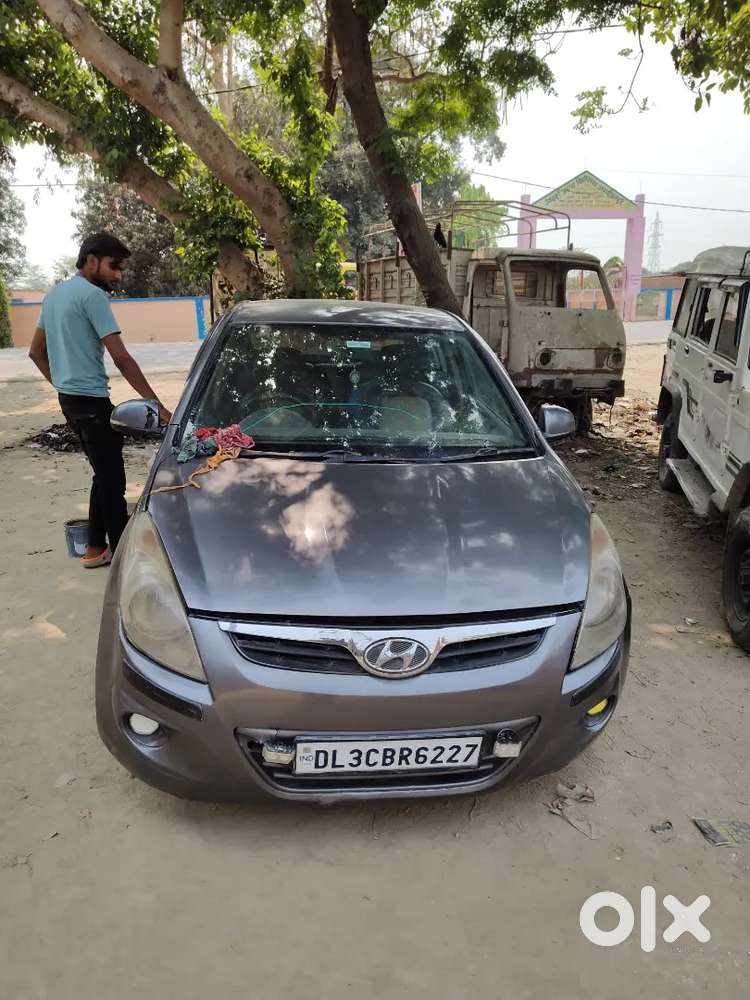 Hyundai I20 2011 Petrol Well Maintained