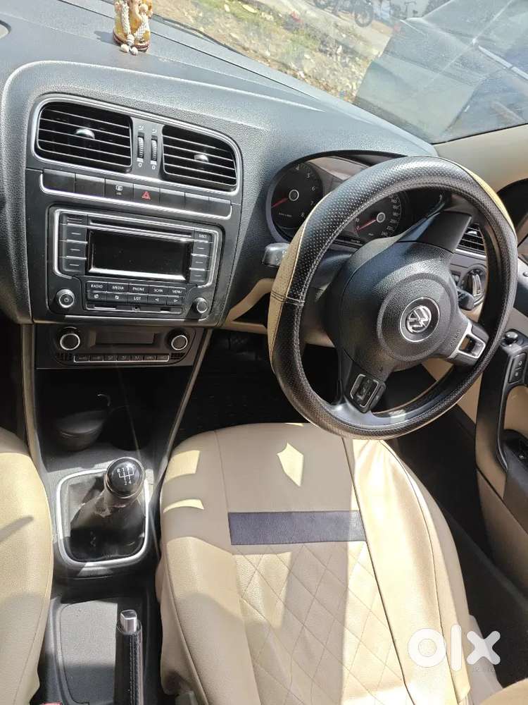 Volkswagen Polo 2013 Petrol 94000 Km Driven
