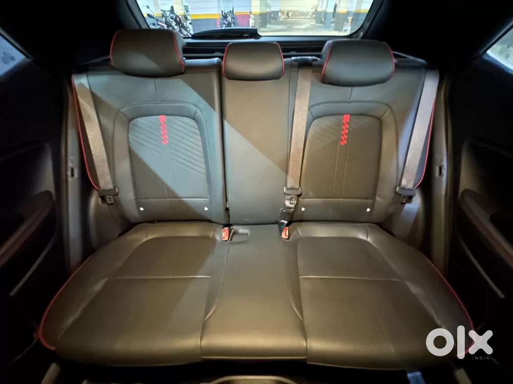 Hyundai Venue N Line N8 Dct Dual Tone, 2023, Petrol
