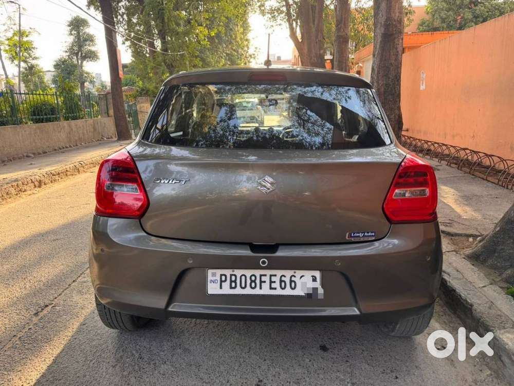 Maruti Suzuki Swift Vxi Abs Bsiv, 2023, Petrol