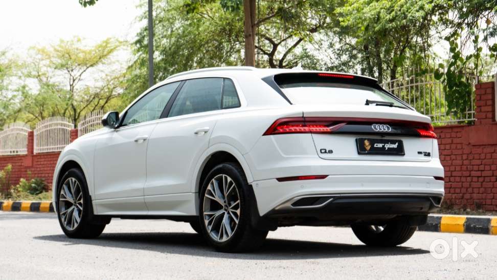 Audi Q8 3.0 Celebration Edition, 2022, Petrol