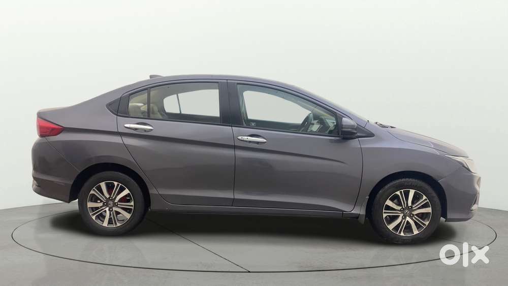 Honda City I-vtec V, 2018, Petrol