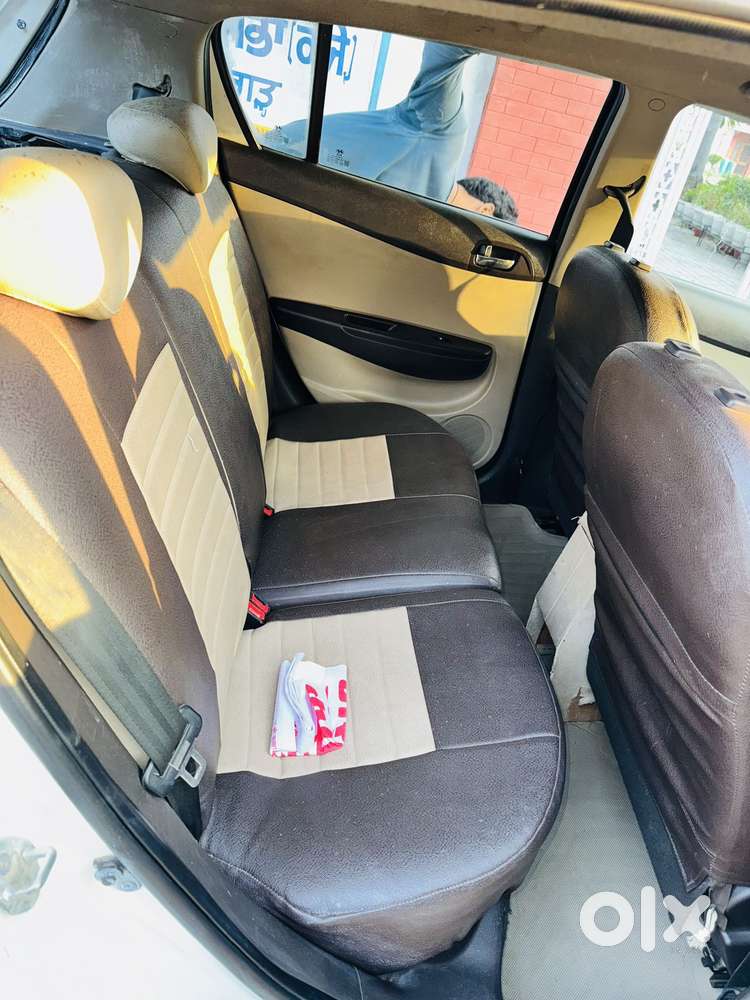 Hyundai I20 2015-2017 Asta Option 1.2, 2010, Petrol