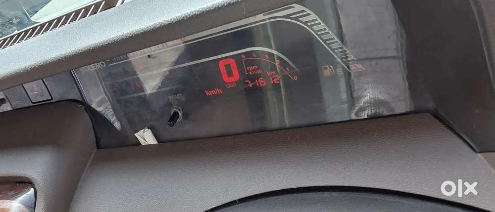 Mahindra Bolero Neo 2015