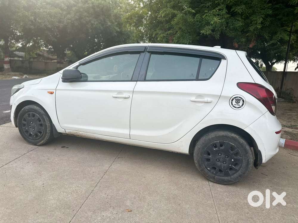 Hyundai I20 Sportz 1.2 Bs-iv, 2013, Petrol