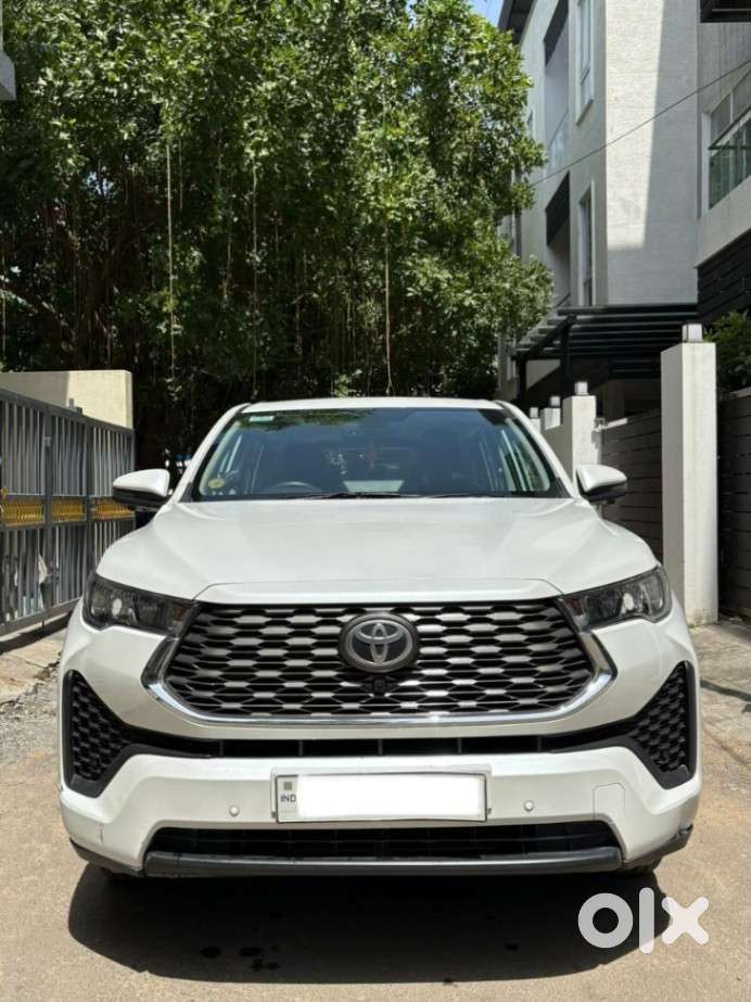 Toyota Innova Hycross 2.0 Vx Hybrid 7 Str, 2023, Cng & Hybrids