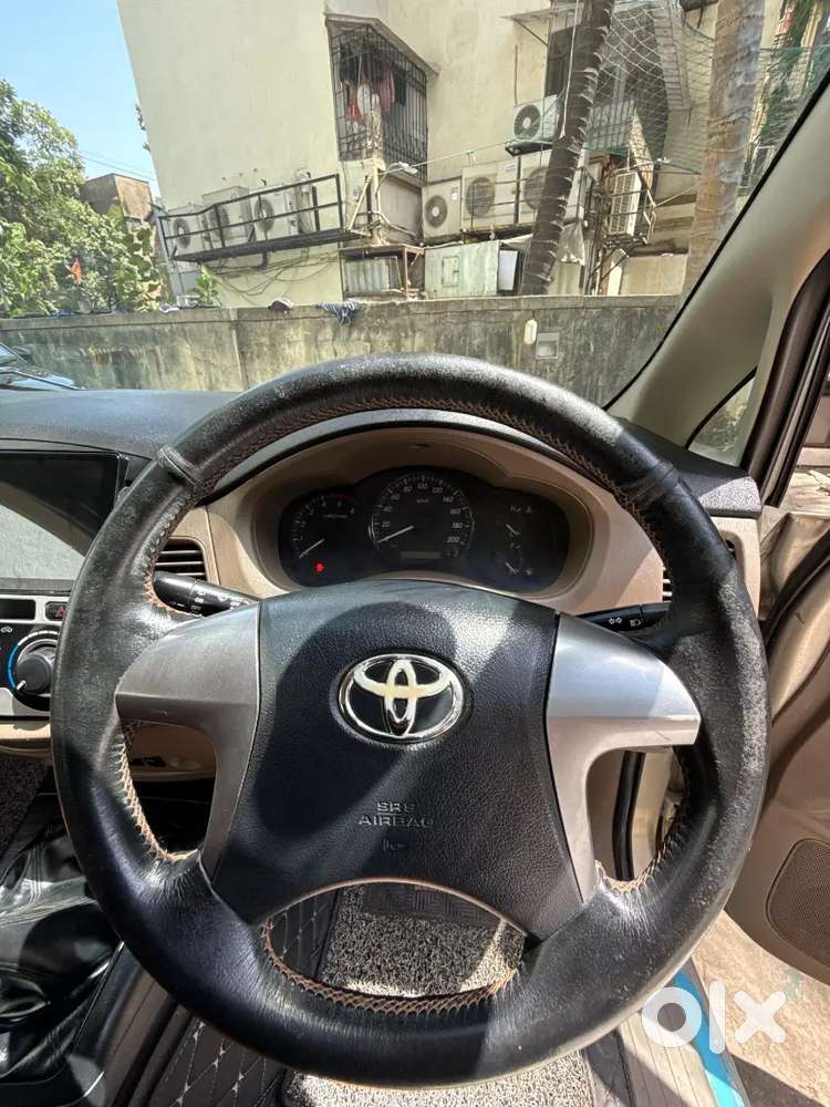 Toyota Innova 2016