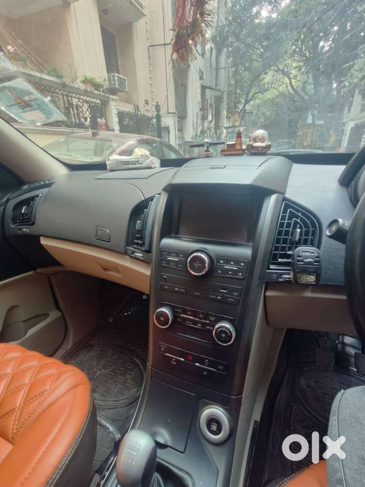 Xuv500 W9 (2018) Diesel Manual 1st Owner  Delhi  Excellent Condition