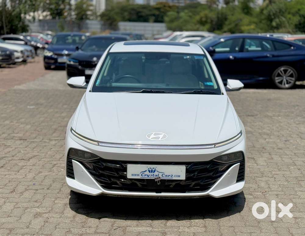 Hyundai Verna 1.5 Sx (o) Ivt, 2024, Petrol
