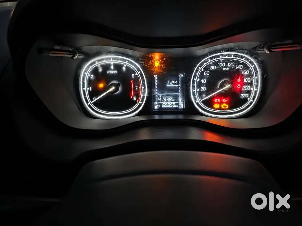 Maruti Suzuki Brezza Push Button Start 2021 Petrol Well Maintained