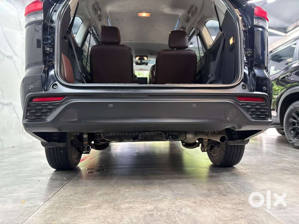 Toyota Innova Hycross 2.0 Vx Hybrid 7 Str, 2025, Petrol