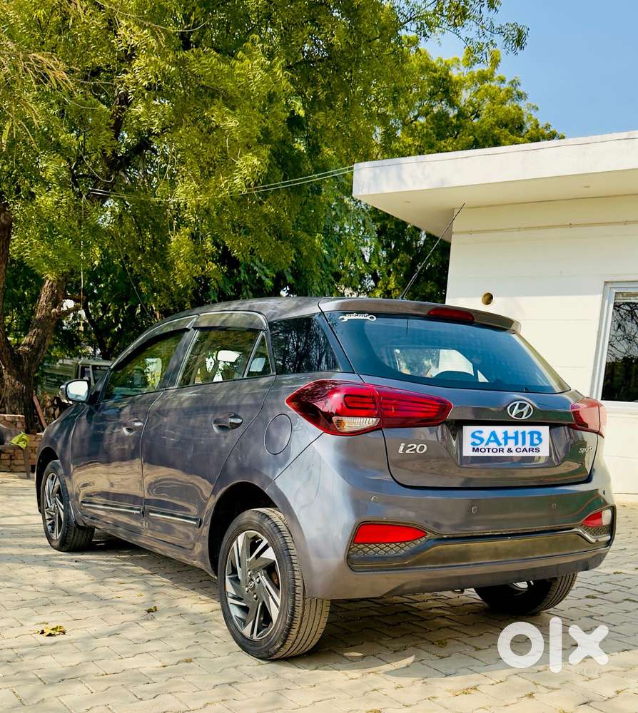 Hyundai I20 Sportz 1.2 Mt Dual Tone, 2019, Cng & Hybrids