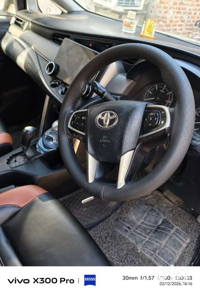Toyota Innova Crysta 2017 Diesel Well Maintained