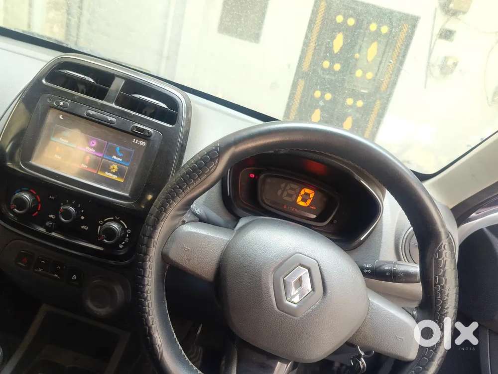 Petrol+cng Kwid Car