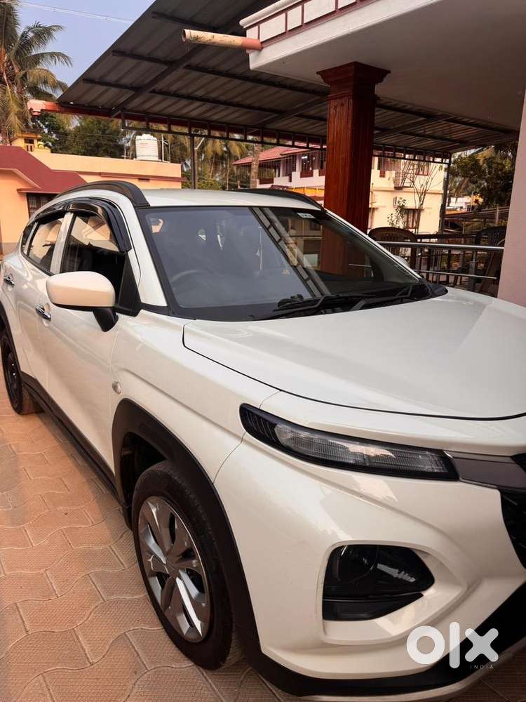 Maruti Suzuki Fronx 2024 Cng & Hybrids Well Maintained