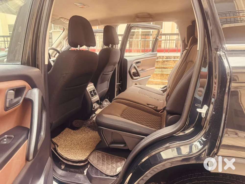 Mahindra Scorpio N Z4 Petrol Mt 7 Str, 2024, Petrol