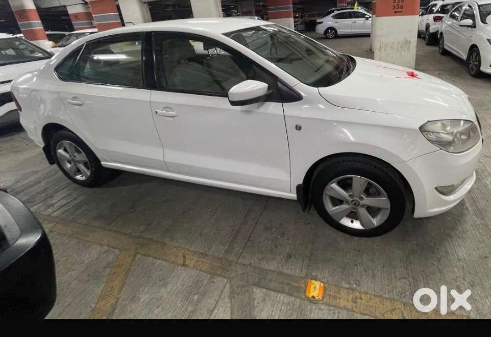 Skoda Rapid Elegance 2015