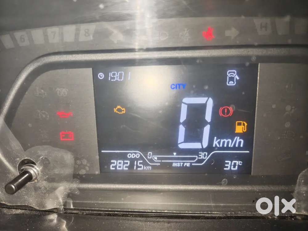 Tata Punch 2023 Petrol 29300 Km Driven