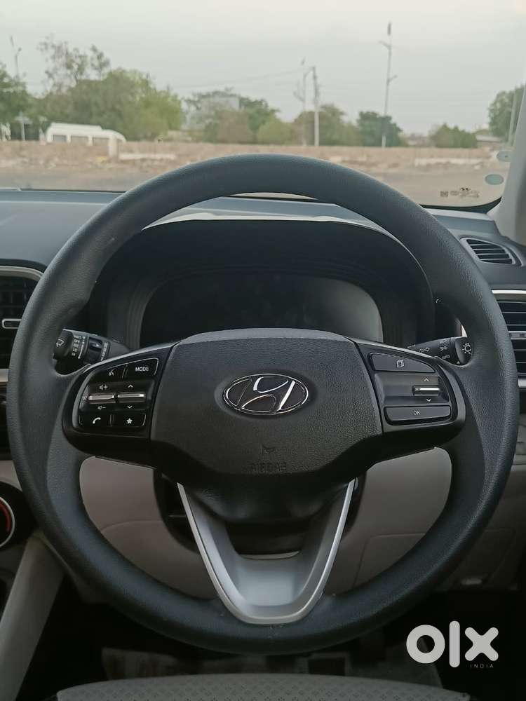 Hyundai Venue Sx, 2022, Petrol