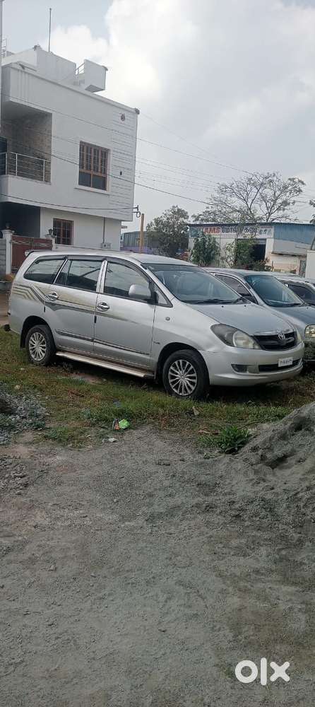 Toyota Innova