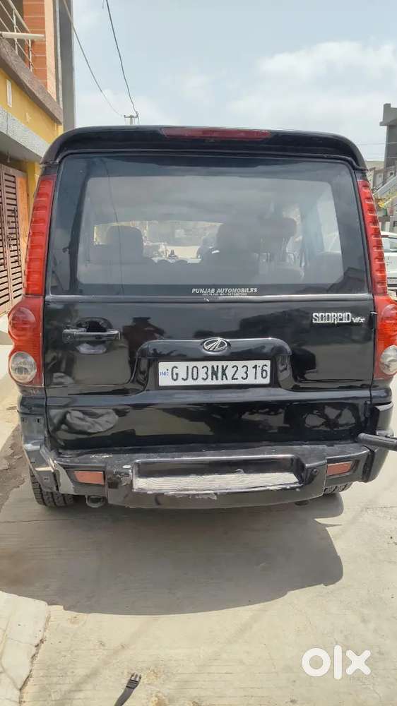 Mahindra Scorpio 2013