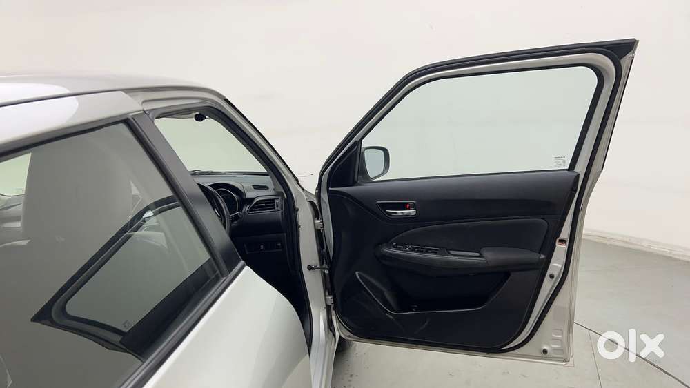 Maruti Suzuki Swift Vvt Vxi, 2022, Petrol
