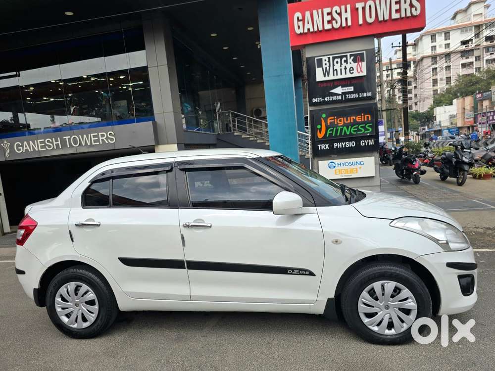 Maruti Suzuki Swift Dzire, 2012, Petrol