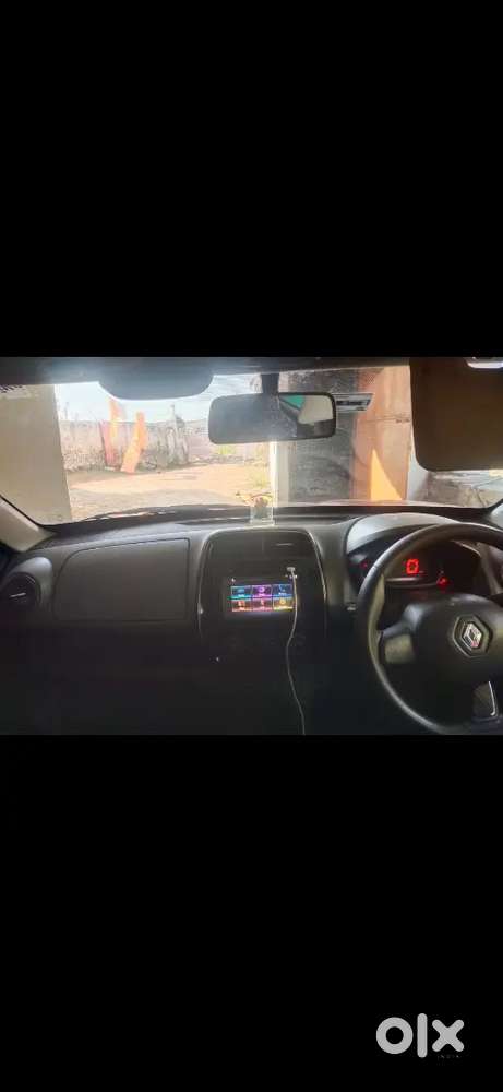 Renault Kwid Petrol Captain 2018