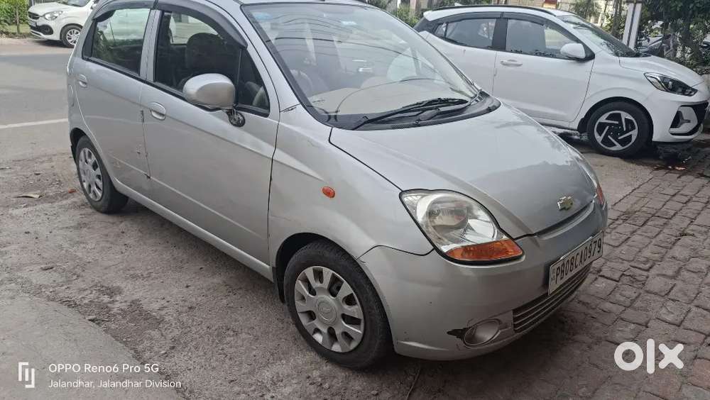 One Hand Driven Car Without Any Problem