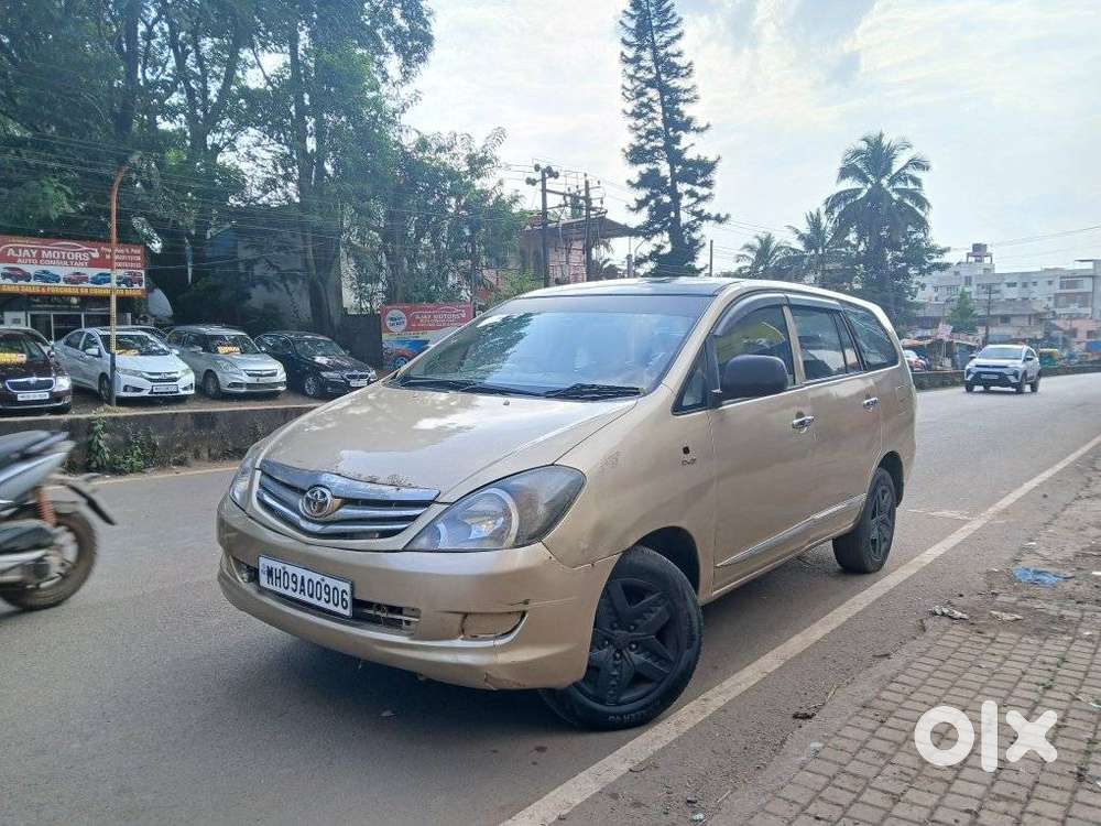 Toyota Innova 2.5 G (diesel) 8 Seater, 2006, Diesel