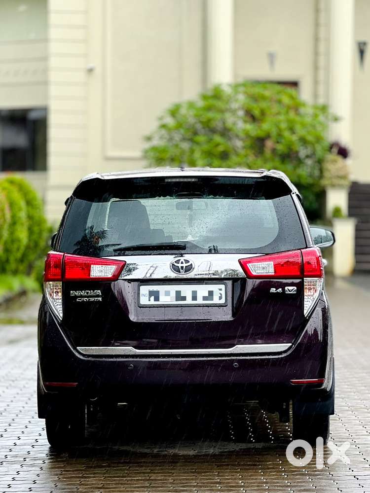 Toyota Innova Crysta 2.4 V, 2018, Diesel