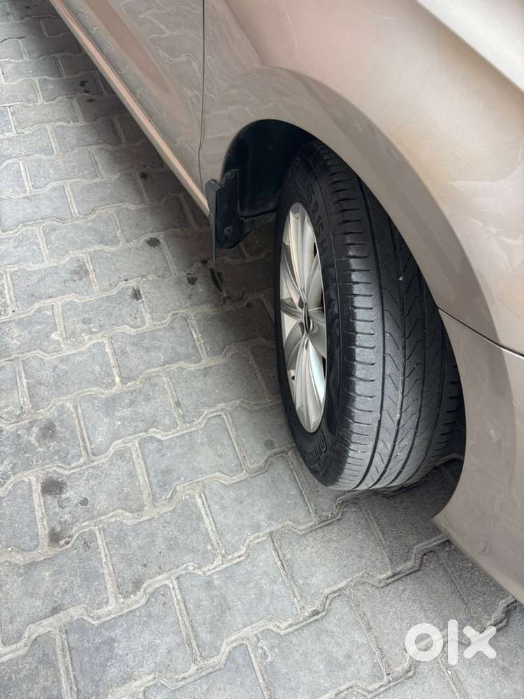 Volkswagen Vento Petrol 2015