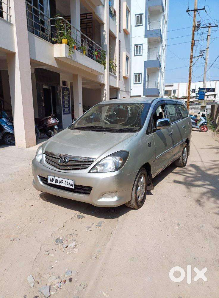 Toyota Innova 2.5 G (diesel) 8 Seater, 2008, Diesel