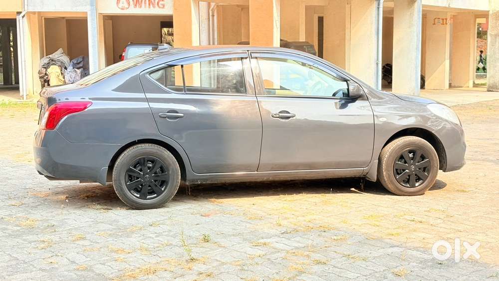 Nissan Sunny Petrol Manual 2011