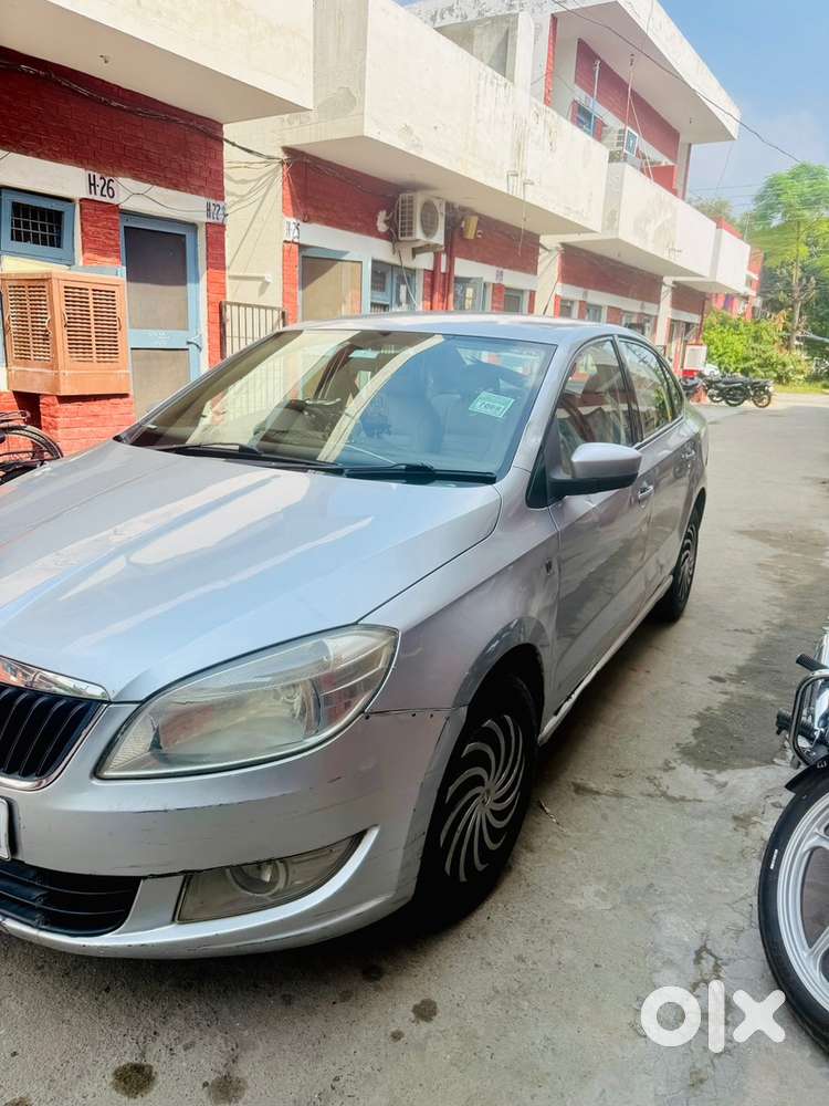 Skoda Rapid 2012 Diesel Well Maintained Vip No