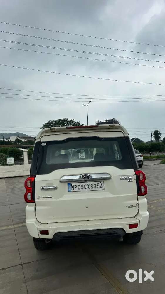 Mahindra Scorpio S5