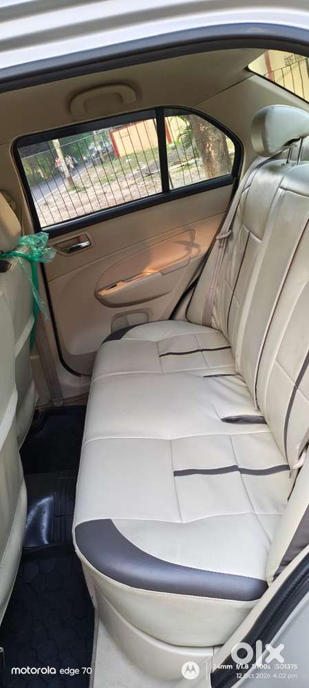 Maruti Suzuki Swift Dzire Vxi Optional, 2014, Petrol