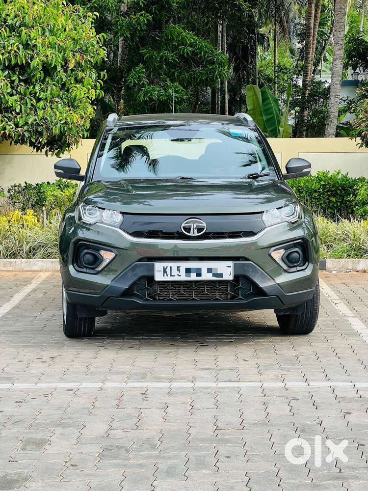 Tata Nexon 1.2 Revotron Xm (s), 2020, Petrol