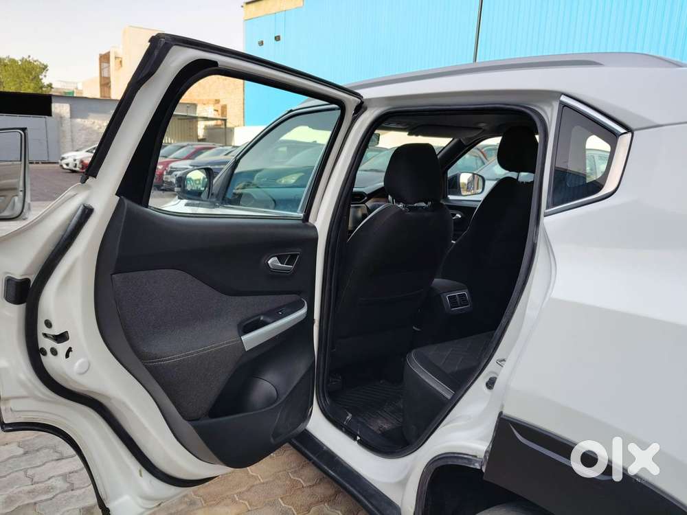 Nissan Magnite 1.0 Xv Premium Turbo (o), 2022, Petrol